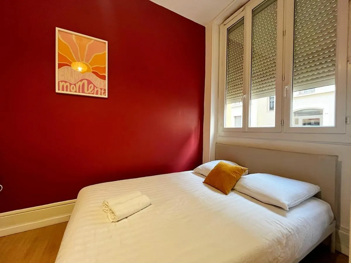 Suite Petunia - Check In H24 - Proche Gare Partdieu Lyon