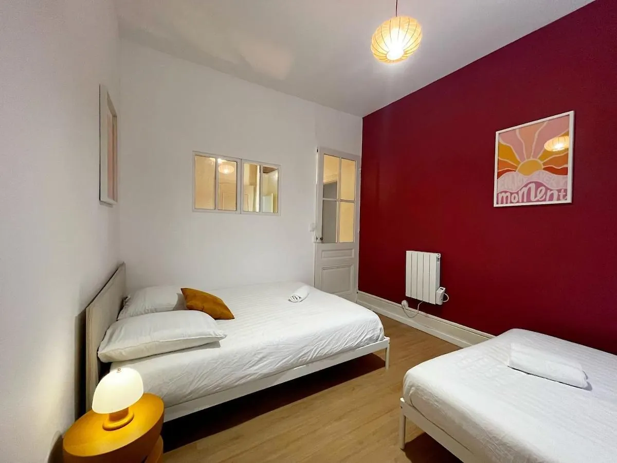 Apartment Suite Petunia - Check In H24 - Proche Gare Partdieu Lyon France